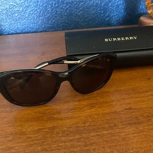 Burberry tortoise sunglasses